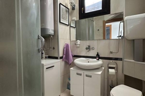 Slika 6 - Stojana Protića, Trosoban stan na prodaju, 93m2, 345.000€